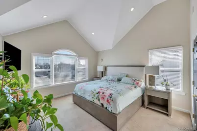 4312 Ava Road, Bethpage, NY 11714 - Photo 17