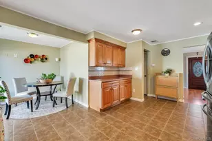 4312 Ava Rd, Bethpage, NY 11714 - Photo 5