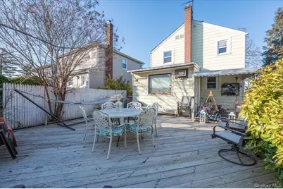64 E Chester Street, Valley Stream, NY 11580 - Photo 13