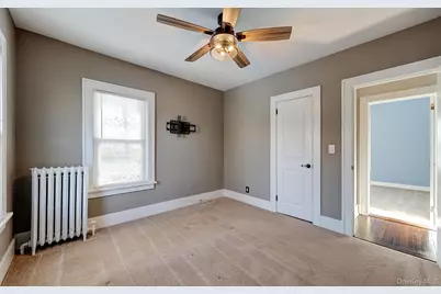 256 Nassau Road, Huntington, NY 11743 - Photo 21