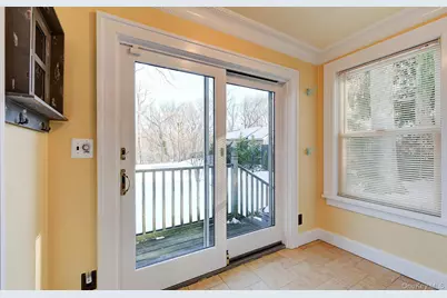 256 Nassau Road, Huntington, NY 11743 - Photo 15