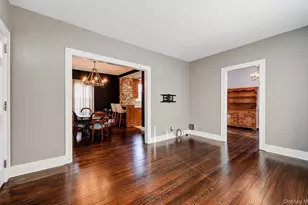 256 Nassau Rd, Huntington, NY 11743 - Photo 5