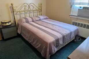 1009 Park Ln N, Franklin Square, NY 11010 - Photo 11