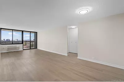 152-18 Union Turnpike #12R, Flushing, NY 11367 - Photo 5