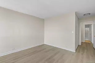 152-18 Union Tpke, Flushing, NY 11367 - Photo 15