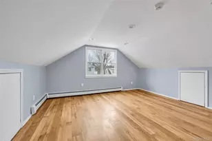 29 Glen Cove Dr, Glen Head, NY 11545 - Photo 11