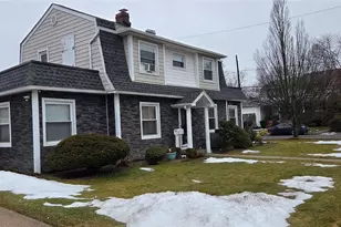 2 Sportsmans Ave, Freeport, NY 11520 - Photo 3