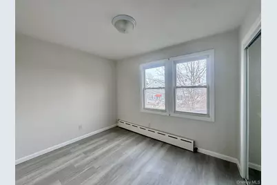 164-36 77th Road, Fresh Meadows, NY 11366 - Photo 9