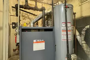 164-36 77th Rd, Fresh Meadows, NY 11366 - Photo 17