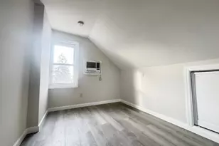 164-36 77th Rd, Fresh Meadows, NY 11366 - Photo 11