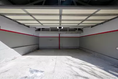 7535 60th Place, Glendale, NY 11385 - Photo 25