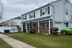 87-19 163rd Ave, Howard Beach, NY 11414 - Photo 3