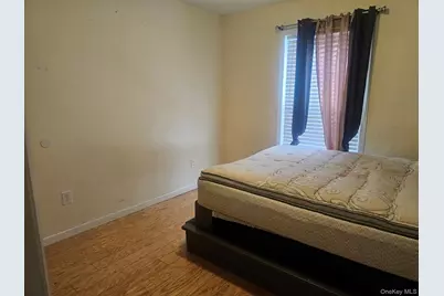 558 Meade Avenue, Bellport, NY 11713 - Photo 7