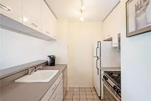 4 Martine Ave, White Plains, NY 10606 - Photo 15