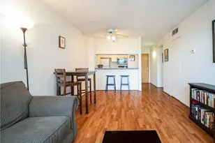 4 Martine Ave, White Plains, NY 10606 - Photo 13