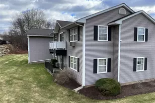 100 Hillside Dr, Middletown, NY 10941 - Photo 9