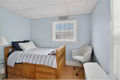 46 Monell Avenue, Islip, NY 11751 - Photo 27