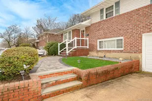 15 Lourae Dr, Massapequa Park, NY 11762 - Photo 3