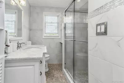 26 Herbert Drive, New Hyde Park, NY 11040 - Photo 25