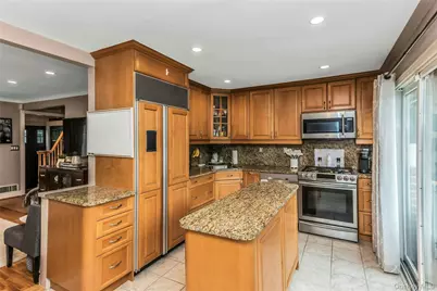 26 Herbert Drive, New Hyde Park, NY 11040 - Photo 13