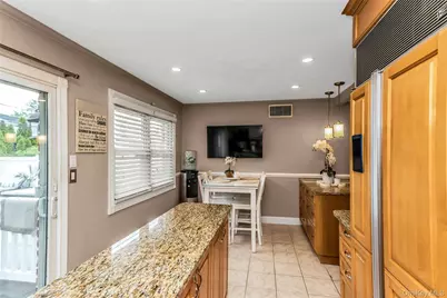 26 Herbert Drive, New Hyde Park, NY 11040 - Photo 15
