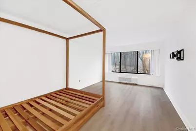 500 High Point Drive #412, Hartsdale, NY 10530 - Photo 13