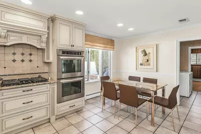 5 Jan Lane, Woodbury, NY 11797 - Photo 13