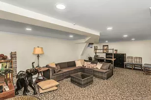 5 Jan Ln, Woodbury, NY 11797 - Photo 25