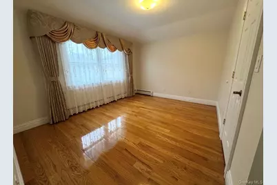 253-12 58th Avenue, Little Neck, NY 11362 - Photo 11