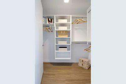 333 Warner Avenue #214, Roslyn, NY 11576 - Photo 11