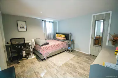 720 New York Avenue, Baldwin, NY 11510 - Photo 35