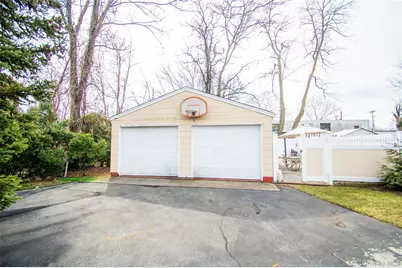 720 New York Avenue, Baldwin, NY 11510 - Photo 43
