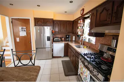 720 New York Avenue, Baldwin, NY 11510 - Photo 7