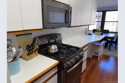 209-39 23 Ave #4K, Bayside, NY 11360 - Photo 9