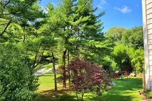 142 E Sunnyside Ln, Irvington, NY 10533 - Photo 9