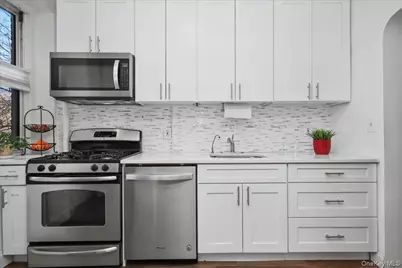 90 Bryant Avenue #Abby-1B, White Plains, NY 10605 - Photo 7