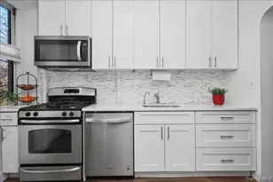 90 Bryant Ave, White Plains, NY 10605 - Photo 7