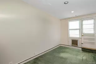 570 Broadway, Lynbrook, NY 11563 - Photo 19