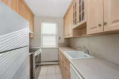 570 Broadway #B23, Lynbrook, NY 11563 - Photo 15