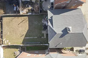 5608 Sylvan Ave, Bronx, NY 10471 - Photo 11