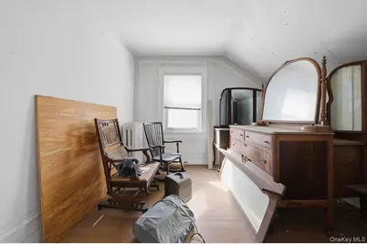 5608 Sylvan Avenue, Bronx, NY 10471 - Photo 7