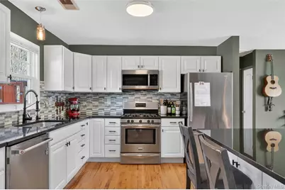 24 Linda Place, Fishkill, NY 12524 - Photo 11