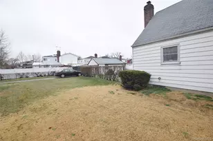 63-32 138th St, Flushing, NY 11367 - Photo 19