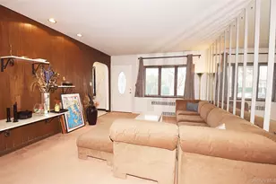 63-32 138th St, Flushing, NY 11367 - Photo 3