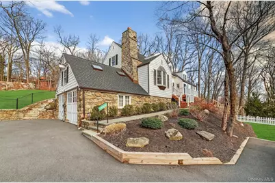 69 Locust Avenue, Cortlandt Manor, NY 10567 - Photo 7