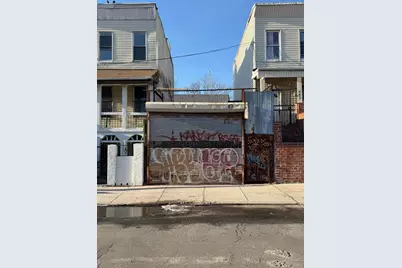 442 E 175th Street, Bronx, NY 10457 - Photo 1