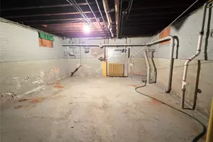 242 Graff Ave, Bronx, NY 10465 - Photo 9