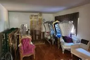 35 Mulford Pl, Hempstead, NY 11550 - Photo 13