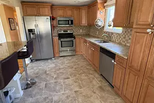 373 Port Ave, Ronkonkoma, NY 11779 - Photo 11