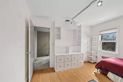 24 Allen Road, Rockville Centre, NY 11570 - Photo 31